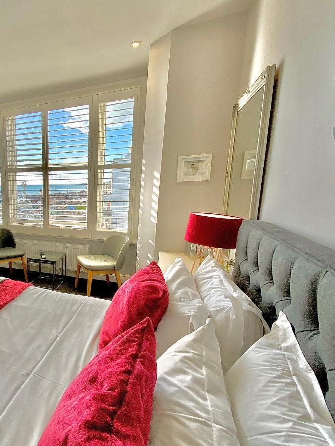 A Room With A View Brighton Dış mekan fotoğraf A bedroom at the Cape Heritage