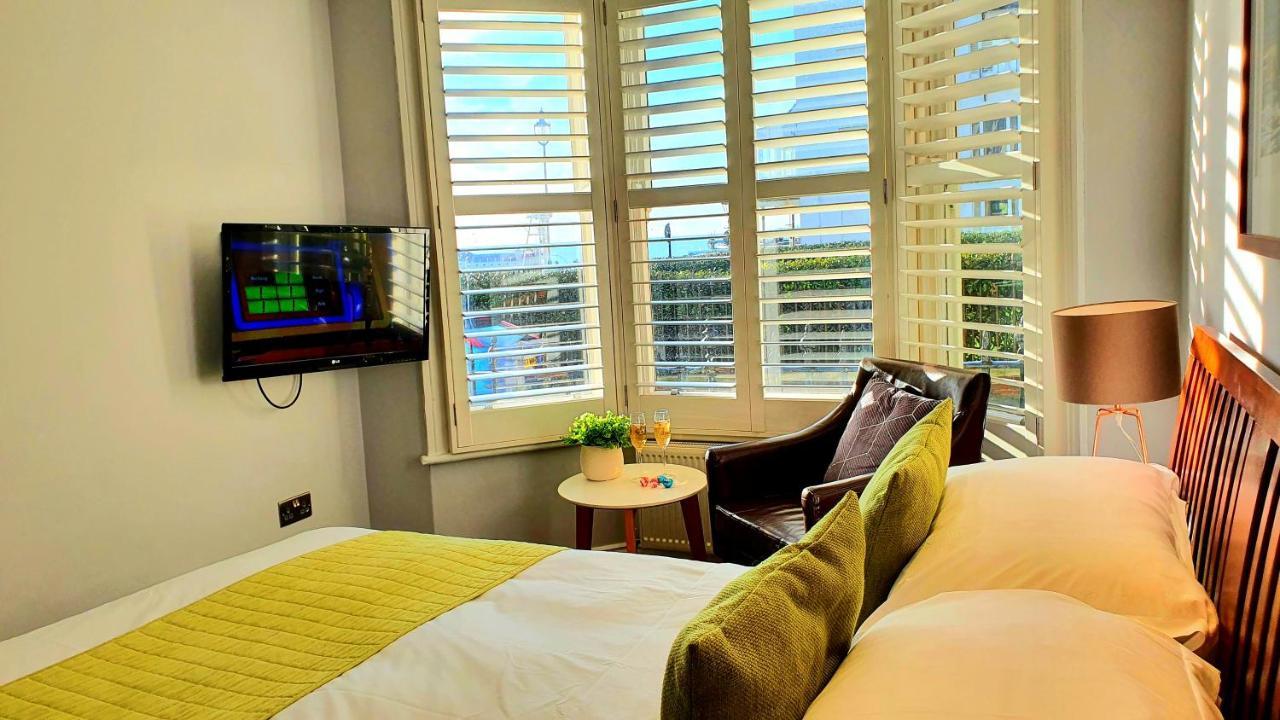 A Room With A View Brighton Dış mekan fotoğraf A room at the hotel